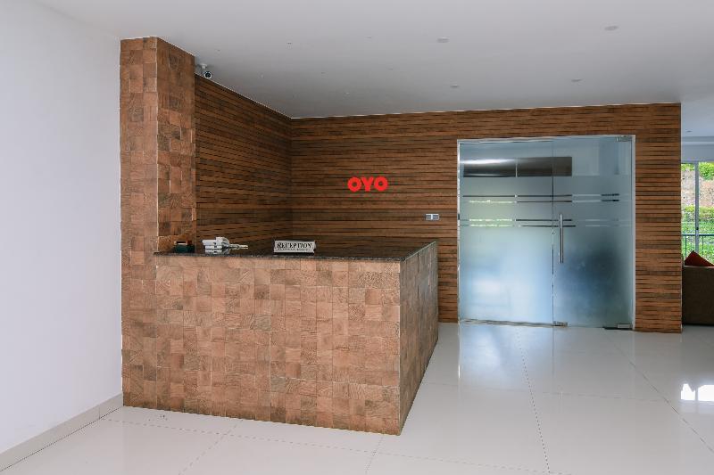 Oyo 238 Selva'S Guest House ヌワラ・エリヤ エクステリア 写真